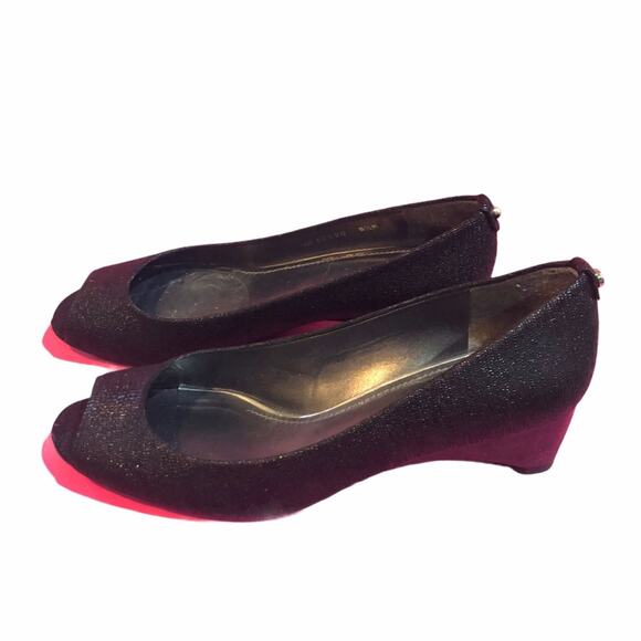 Stuart Weitzman Tofu Peep Toe Wedge Black 8.5 EUC - Picture 11 of 11